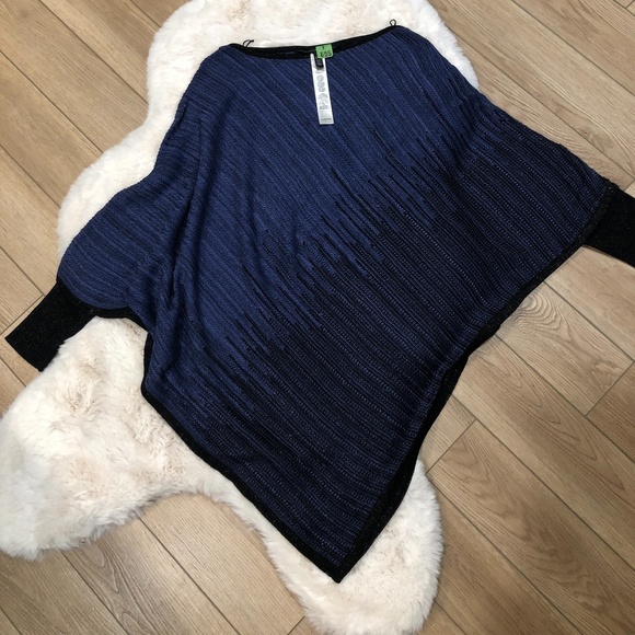 Whitehouse black market shawl - Picture 3 of 3